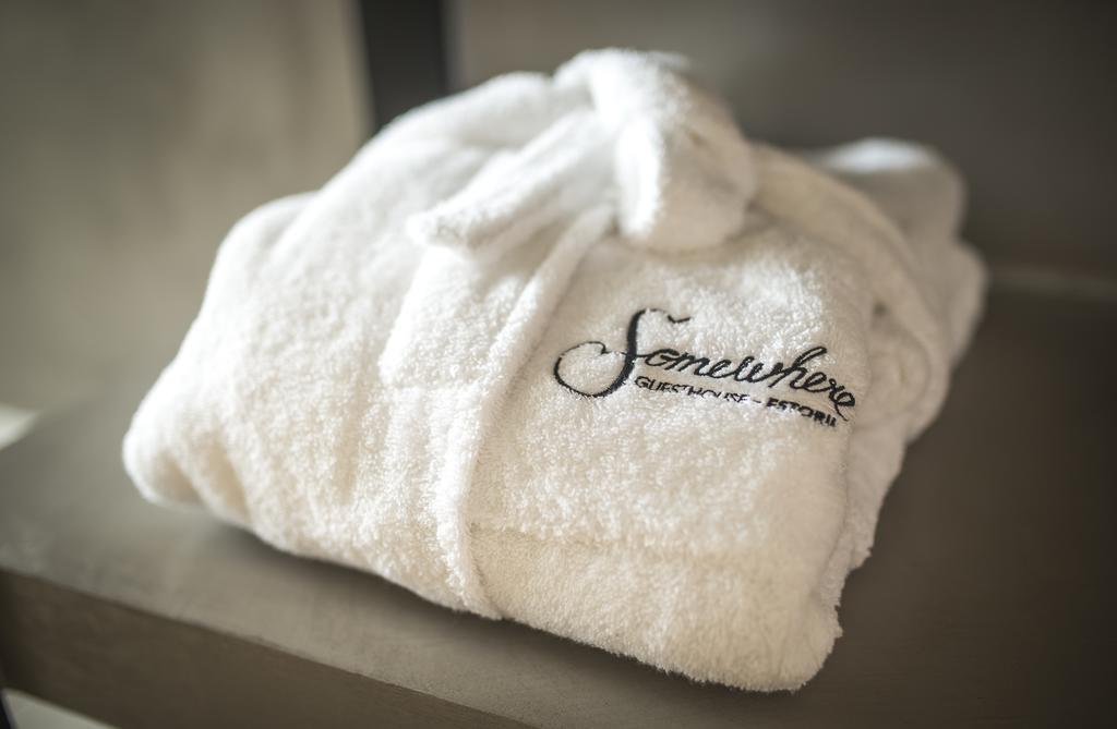 Somewhere - Estoril Guesthouse الغرفة الصورة