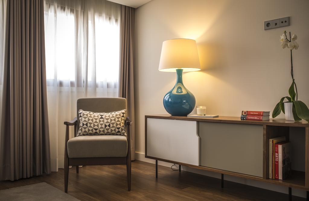 Somewhere - Estoril Guesthouse الغرفة الصورة